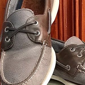 Classic Leather Sperry